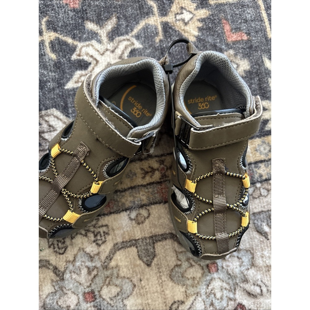 Stride Rite Kids Olive Green and Yellow Closed-Toe Sandals